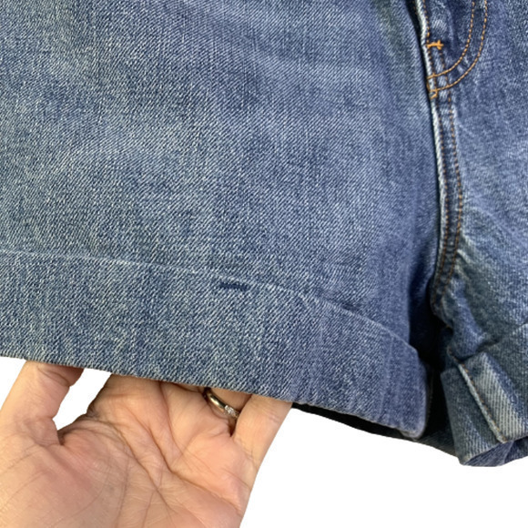 GAP‎ Blue Denim Super High Rise Stars & Bandana Jean Shorts - Picture 5 of 10